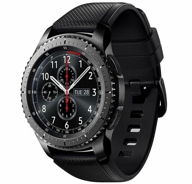 gear s3 frontier vs apple watch 4