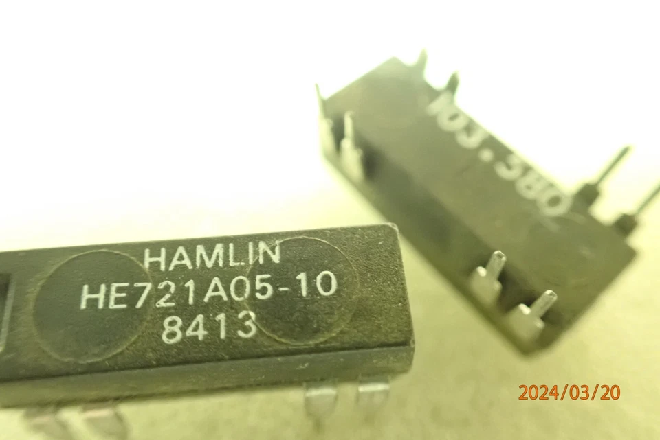 5V REED RELAY HE721A05-10 Form A (SPST-NO or DPST-NO) UKSTOCK SUPPRESSION DIODE - Image 3 of 3