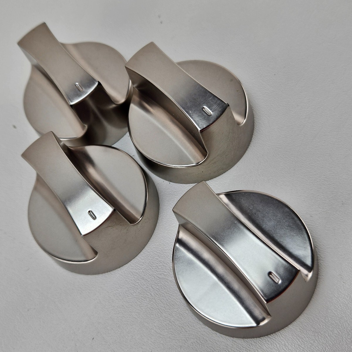 Genuine INSIGNIA Range Oven Knob Set of 4 # 22.99.000311-000 | eBay