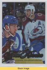 2022-23 Fleer Ultra Flair Showcase Showpiece Row 0 Nathan MacKinnon #39 READ z1b