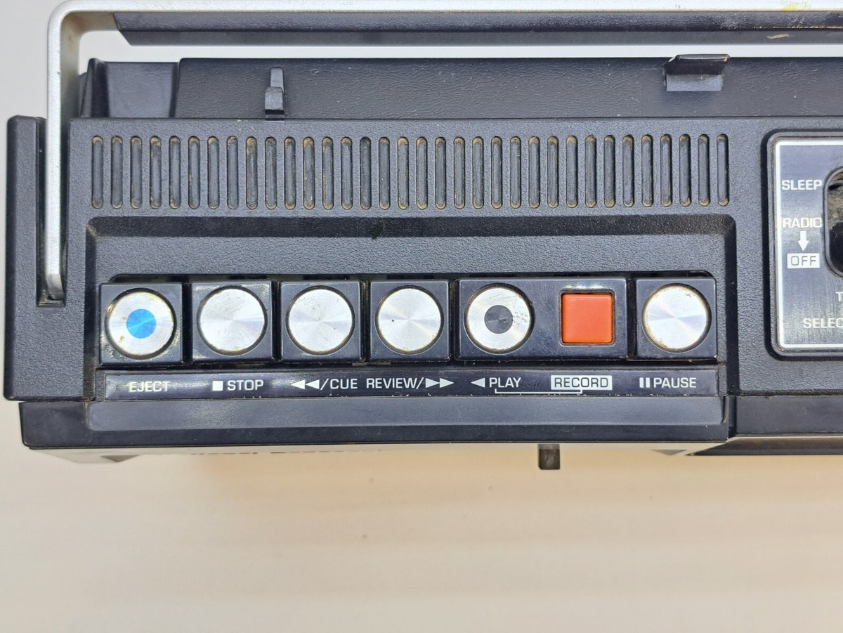 Portable tape recorder cassette radio National Panasonic RQ-542DS