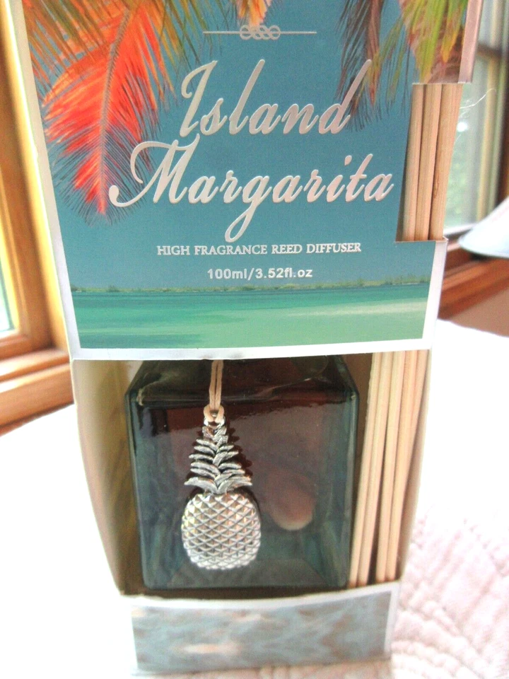 GC TROPICAL ISLAND MARGARITA HIGH FRAGRANCE REED DIFFUSER SET 3.52 FL. OZ. NIB - Image 2 of 4