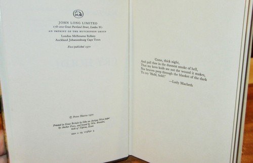 CRY HOLD! ~ Peter Harris. Psychological suspense! 1970 HbDj UNread HERE in MELB - Picture 8 of 11