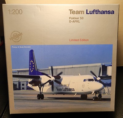 HERPA 1/200 LIMITED EDITION  TEAM LUFTHANSA FOKKER 50 D-AFKL