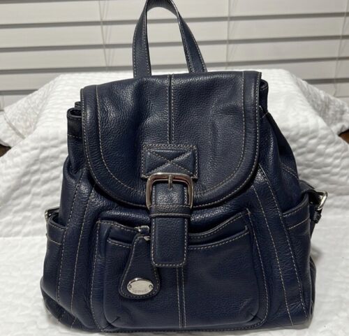 Tignanello Backpack Black Soft Leather Handbag Shoulder Bag Day Pack Womens