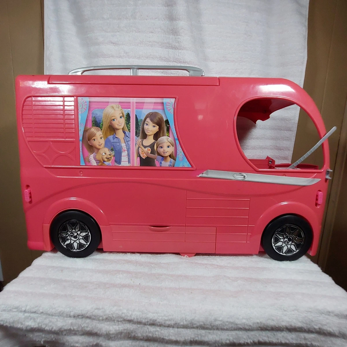 Jeu de poupée Barbie Camping-car de rêve de Mattel