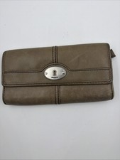 Fossil Maddox Taupe Leather Trifold Wallet