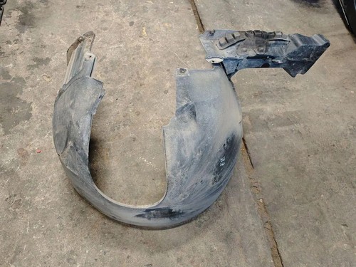 BMW 7 E65, E66, E67 Innenkotflügel vorne rechts 17370110 51717136680 34039966