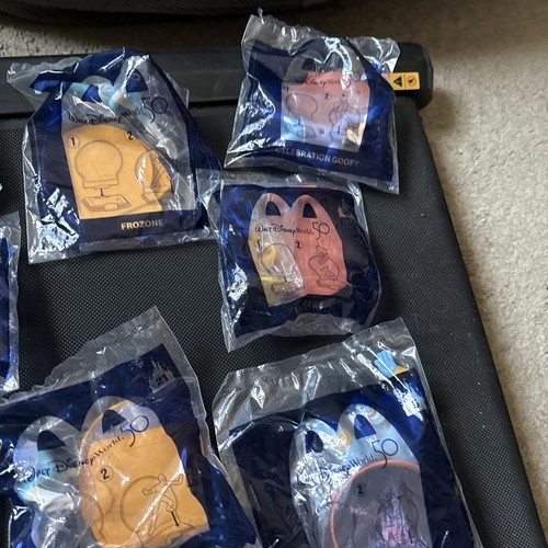 Lotto di 17 giocattoli happy meal McDonald's 2021 WALT DISNEY 50° ANNIVERSARIO - Foto 6 di 12