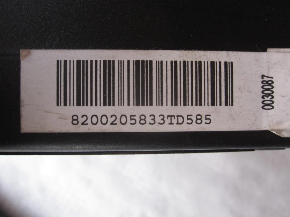 Renault Radio Tuner 82000205833 mit Code Verstärker Modul - Espace Scenic Laguna - Bild 3 von 3