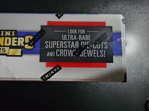 2025 Panini Contenders PFL Professional Fighters League Hobby Box - 4 Autos Avg - Picture 2 of 4