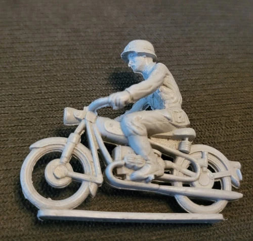 Marx Battleground WW-II Gray Plastic German Army Motorcycle Driver Vintage Toy