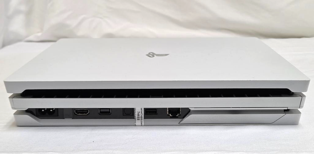 Sony PlayStation 4 Pro 1TB HHD WHITE 4K Console PS4 System Bundle Sony PlayStation 4 Pro 1TB HHD WHITE 4K Console PS4 System Bundle