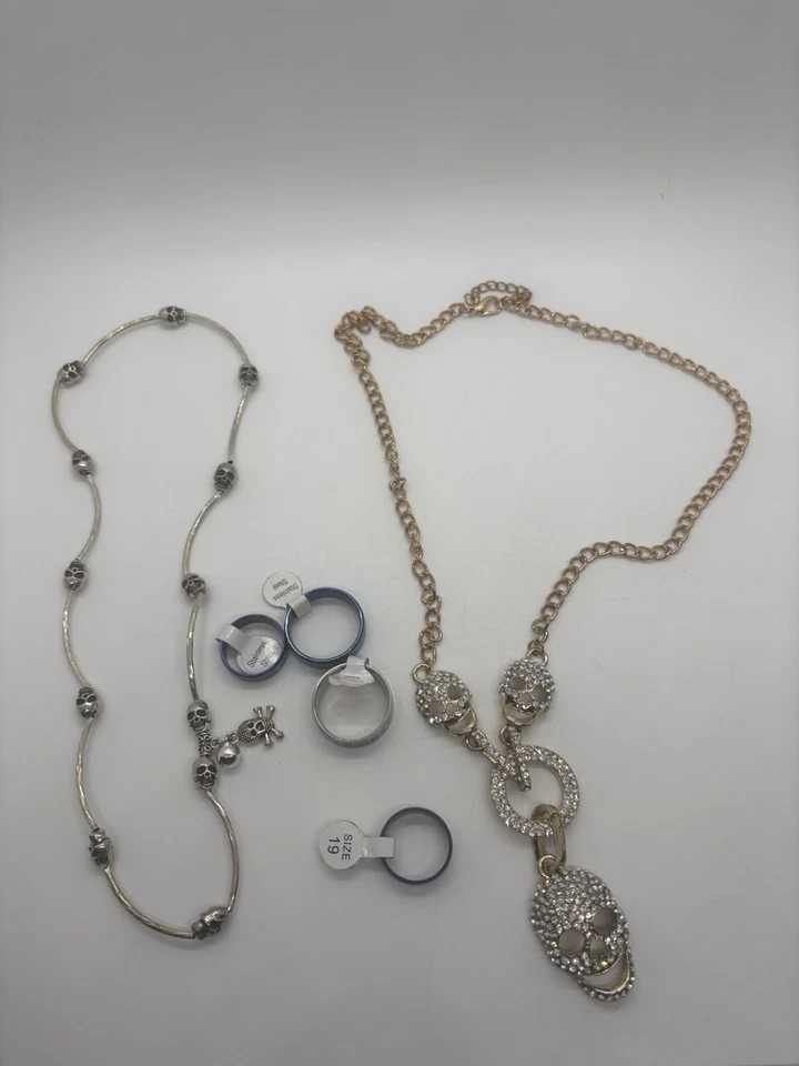 Halloween Calavera Bling Collares y Anillos de Acero Inoxidable Paquete Cadena Moda Foto 4 de 4