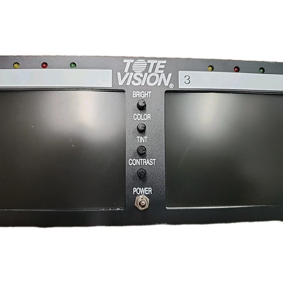 Totevision LCD - 400 x 4 Rack Mount [4] LCD Screens Video Production A/V Equip - Image 2 of 4