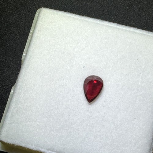 Red Tear Pear Drop Red Andesine Gem Stone 1.025ct 1 ct Rare Natural - Picture 6 of 14
