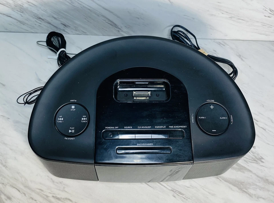 Ilive 时钟收音机坞站系统型号 ICP689B 已测试 — 第 2/4 张图片