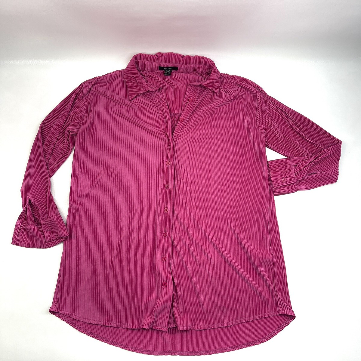 Forever 21 Shiny Pleated Long Sleeve Button Up Formal Shirt Blouse Women’s S