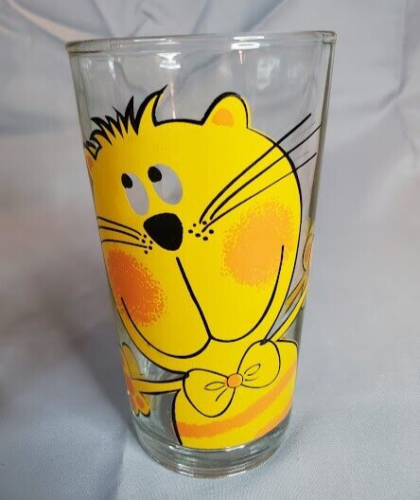 Cartoon Yellow Cat Drinking Glass Tumbler 5 5/8" Vintage EX++ - Picture 1 of 10
