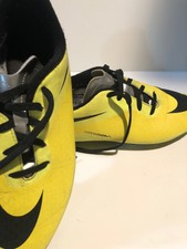 blue and yellow hypervenoms