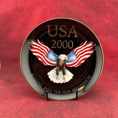 COMMEMORATIVE ''SOARING INTO THE NEW MILLENIUM'' USA 2000 CERAMIC PLATE w/BOX