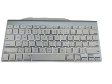 Apple Wireless Keyboard Model A1314 White - T...