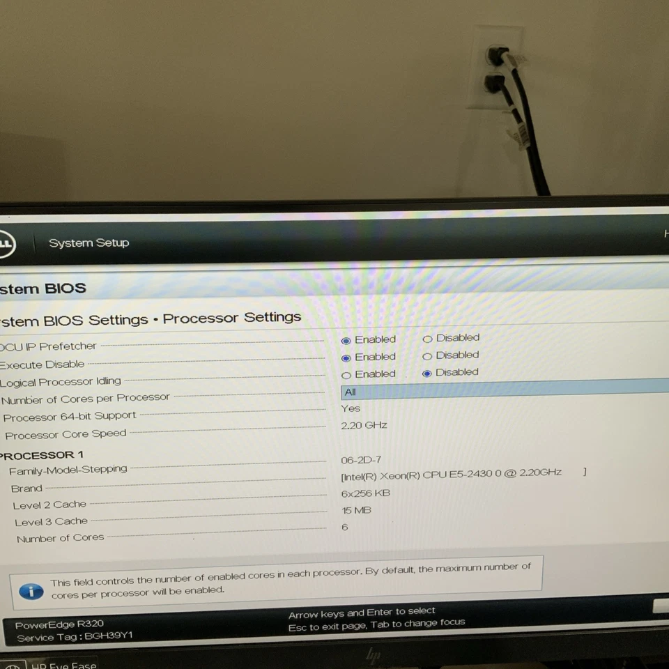 Servidor Dell PowerEdge R320 con Xeon E5-2430V2 - 48 GB - 4 x 4 TB - Doble alimentación A017 Foto 2 de 4