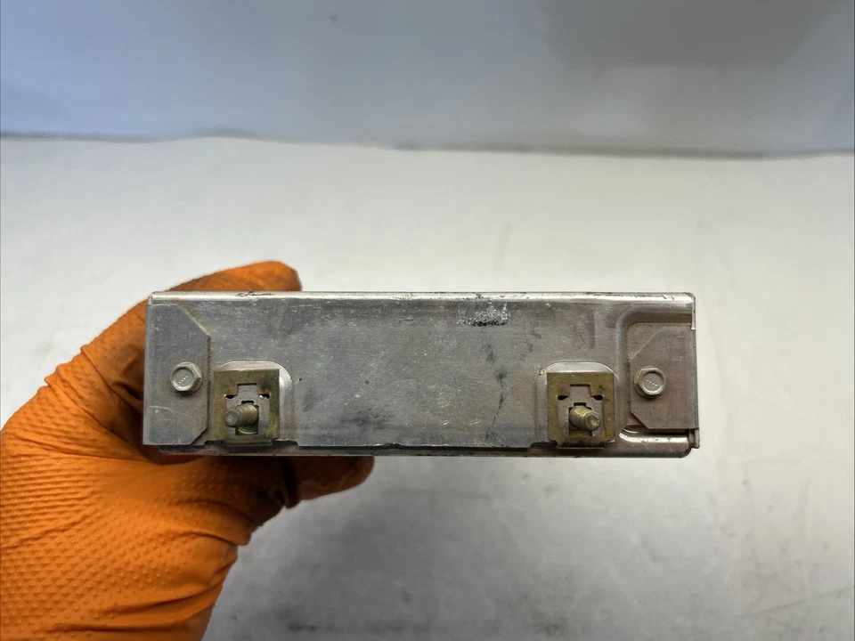 原始设备制造商身体中央控制模块 BCM CCM 1994 - 1996 凯迪拉克 Fleetwood 16197386 — 第 4/4 张图片