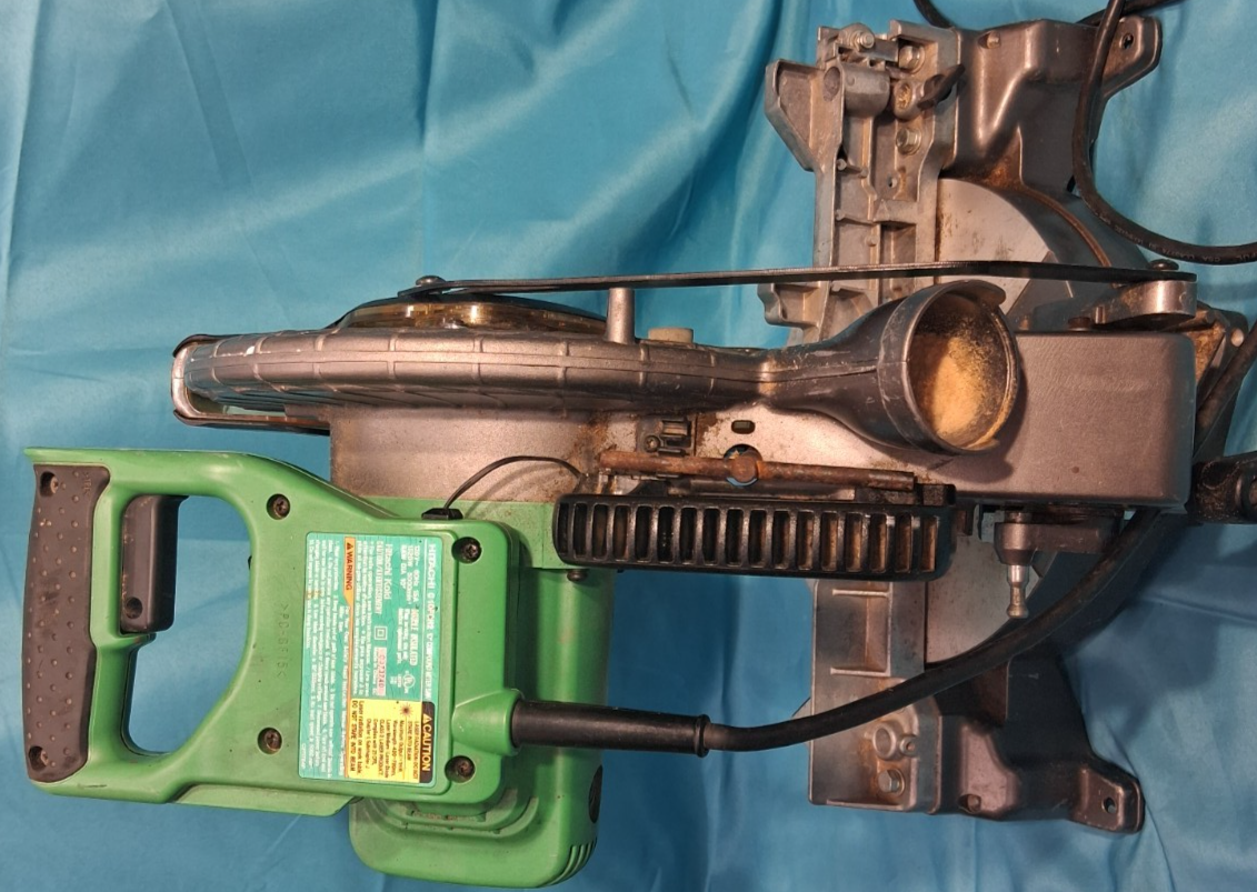 Hitachi C10FCH2 Compound Miter Saw and Laser Marker | eBay