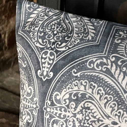 1351. MELFI GRAPHITE Velvet Cushion Cover Various sizes - Picture 3 of 5