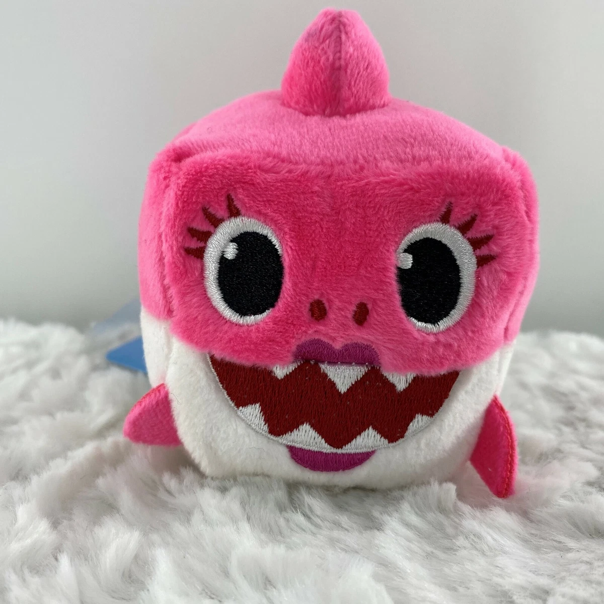 Mommy hotsell shark cube