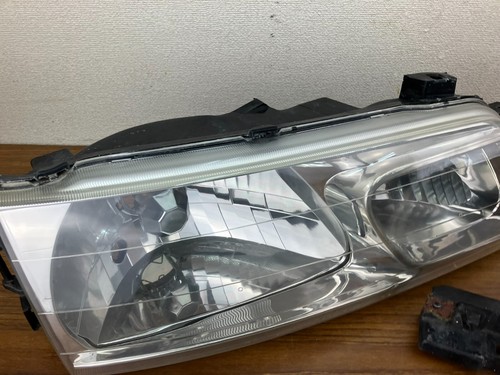 Toyota Estima TCR10 Tarago Headlights Lamps Koito 28-119 Right Left Pair JDM I42 - Bild 9 von 20