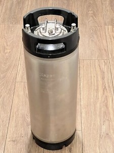 KEGCO KM5G-RBT Home Brew 5 Gallon Ball Lock Keg with Rubber Handle