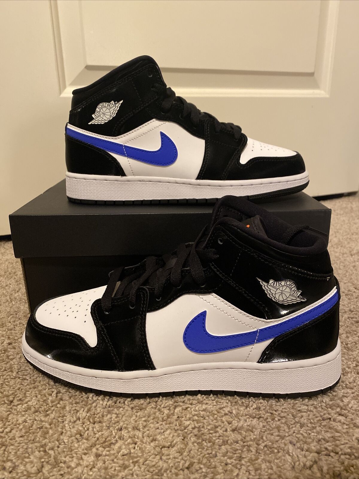 air jordan black racer blue