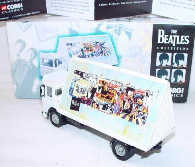 コーギ ビートルズコレクション AEC4 WHEEL FLATBED LORRY Corgi