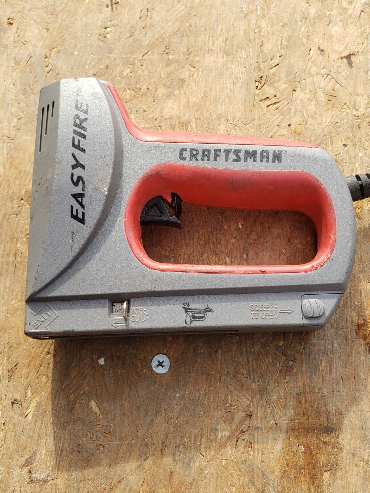 Craftsman EASYFIRE Light-Duty Staple Gun — Model# 68513