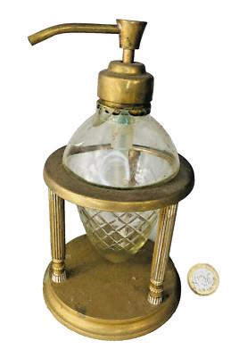 Parfüm Glas Eichel Flakon im Metall Messingrahmen einige Beschädigungen Vintage ra