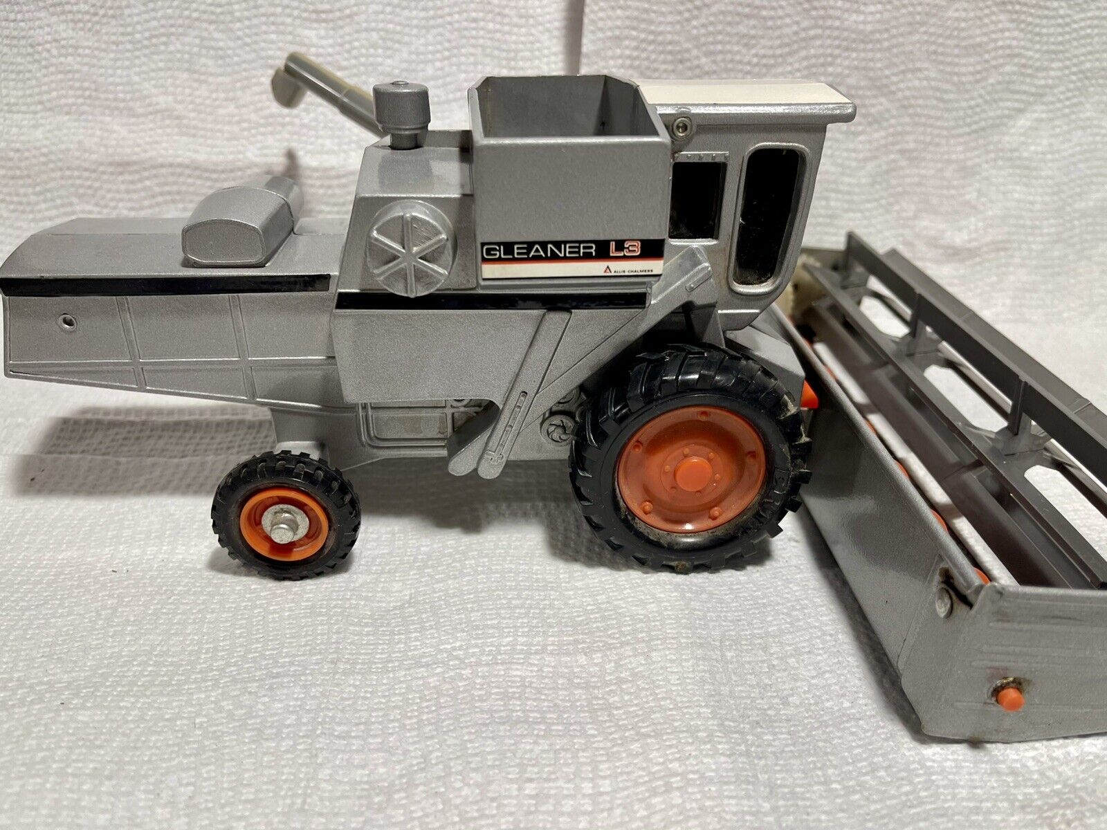Picture 8 of 18