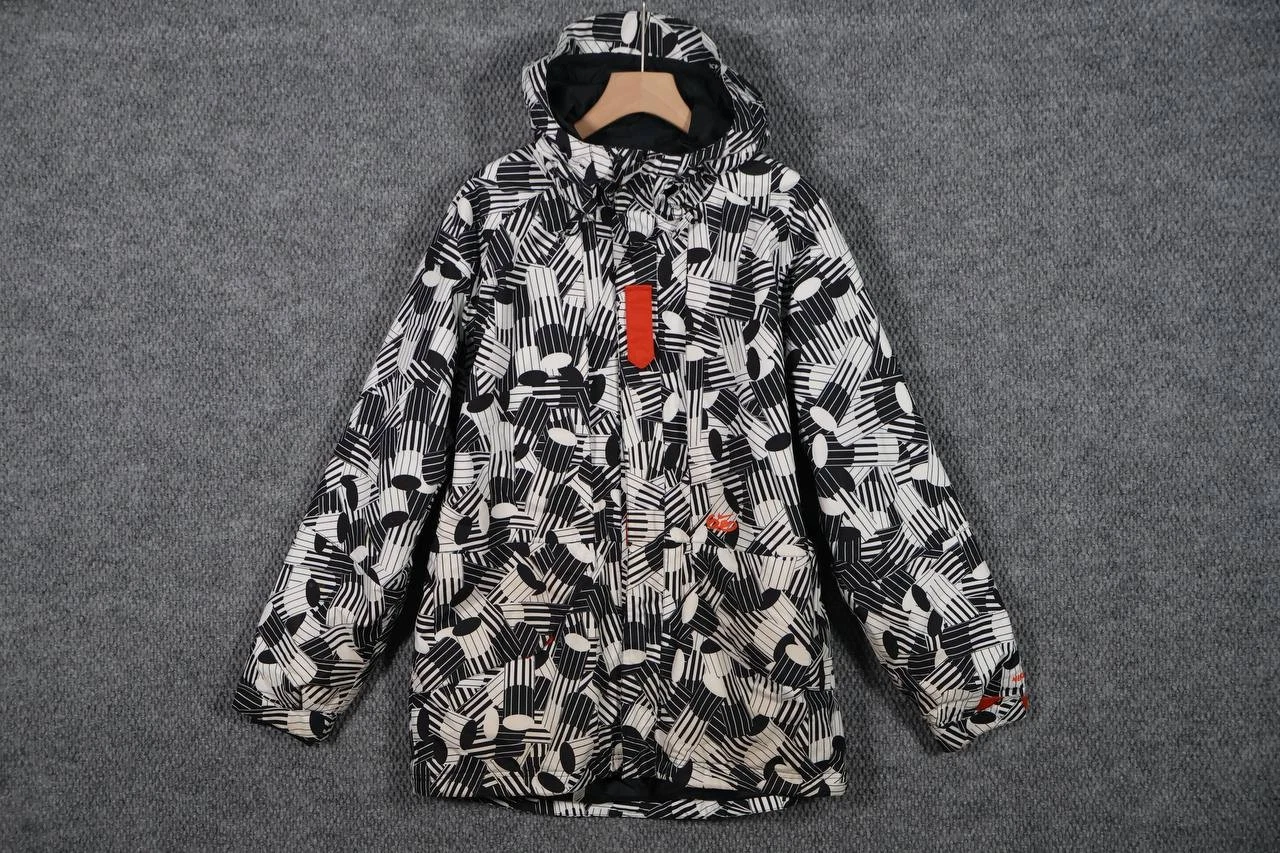 Nike 6.0 Kampai PianoPiano Snowboard Ski Jacket Men's Size L Black White
