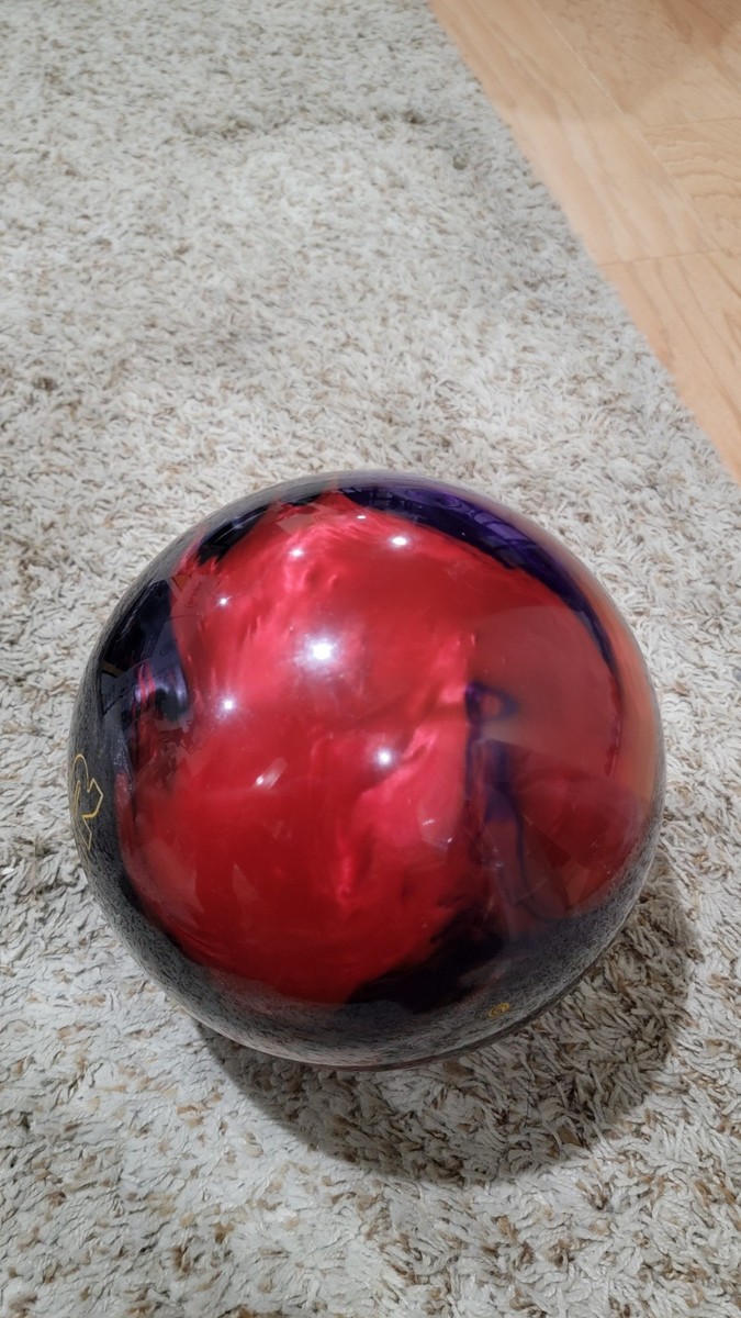 900 Global Wolverine Mutant Overseas Bowling Ball | 15 Pounds | 3