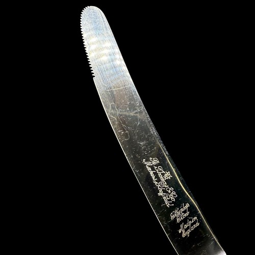 Set of 6 Vtg B Thomas & Co England Butterscotch Bakelite Handle Stainless Knives - Picture 17 of 24