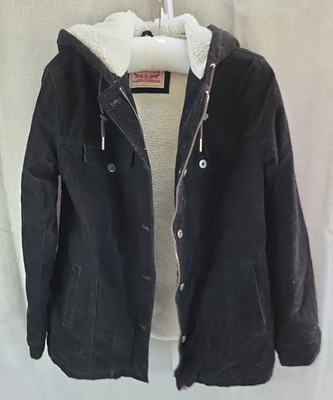 Levi Strauss & CO Black Cordoroy jacket with Faux Fur lining men's sz S