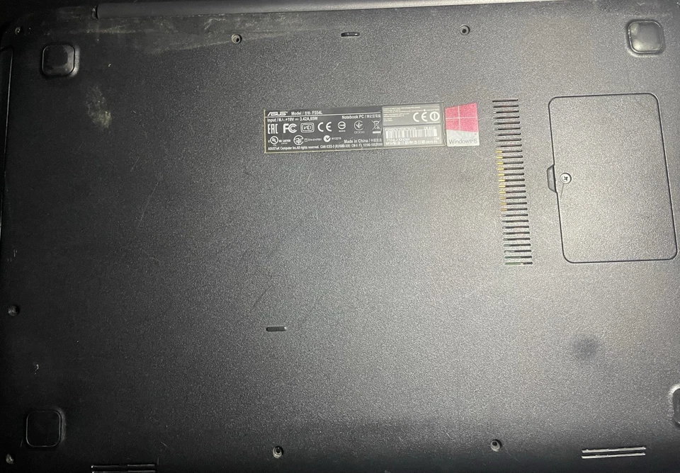 Pc Notebook Asus F554L Intel i3-5010U GTX920M 1gb ram 8gb ssd 120gb windows 10 - Immagine 4 di 4