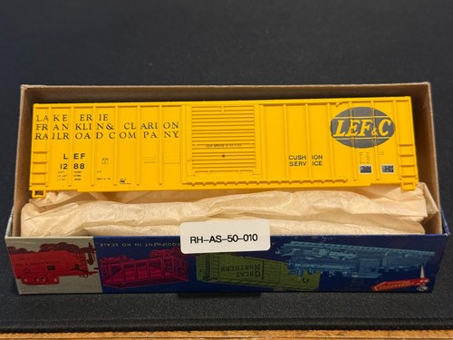 Caja coche Roundhouse MDC HO 50' puerta única Lake Erie Franklin & Clarion #1288 Una | Zustand: New