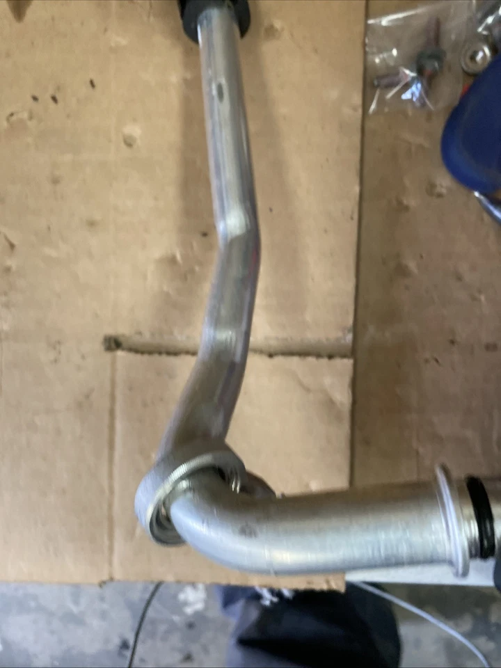 2017 2018 2019 Subaru Impreza Wagon 2.0 Low Pressure AC Line Hose 0045 - Image 3 of 4