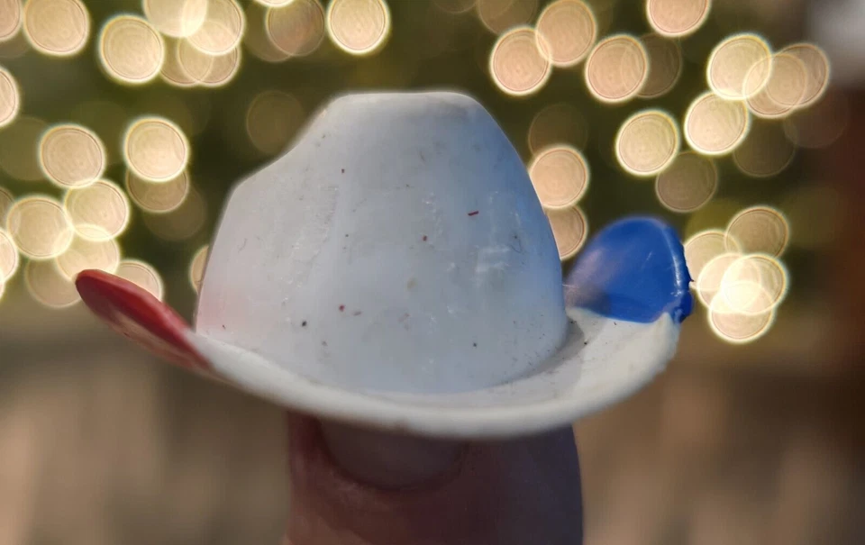 WWE Jakks Rojo Blanco Azul Vaquero Vaquera Sombrero Americano Francés Holandés Figura de Acción Foto 2 de 4