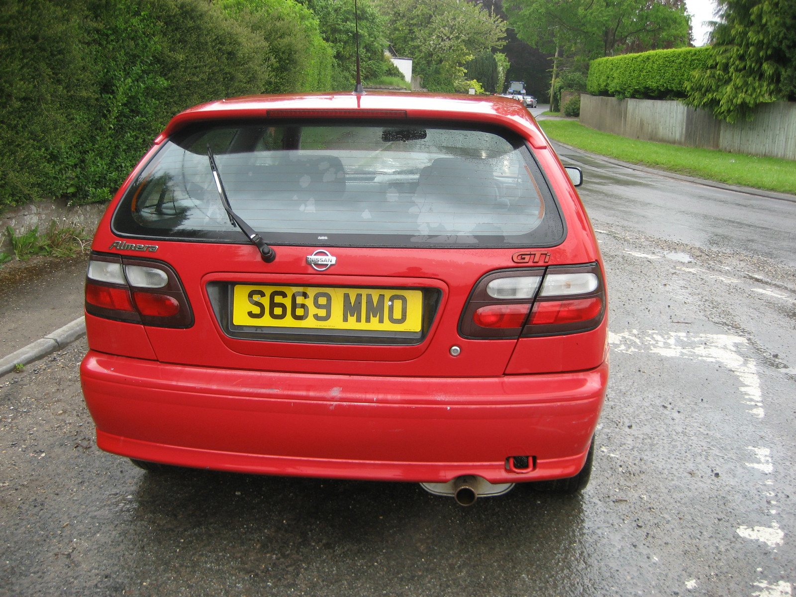 Picture 3 of 9