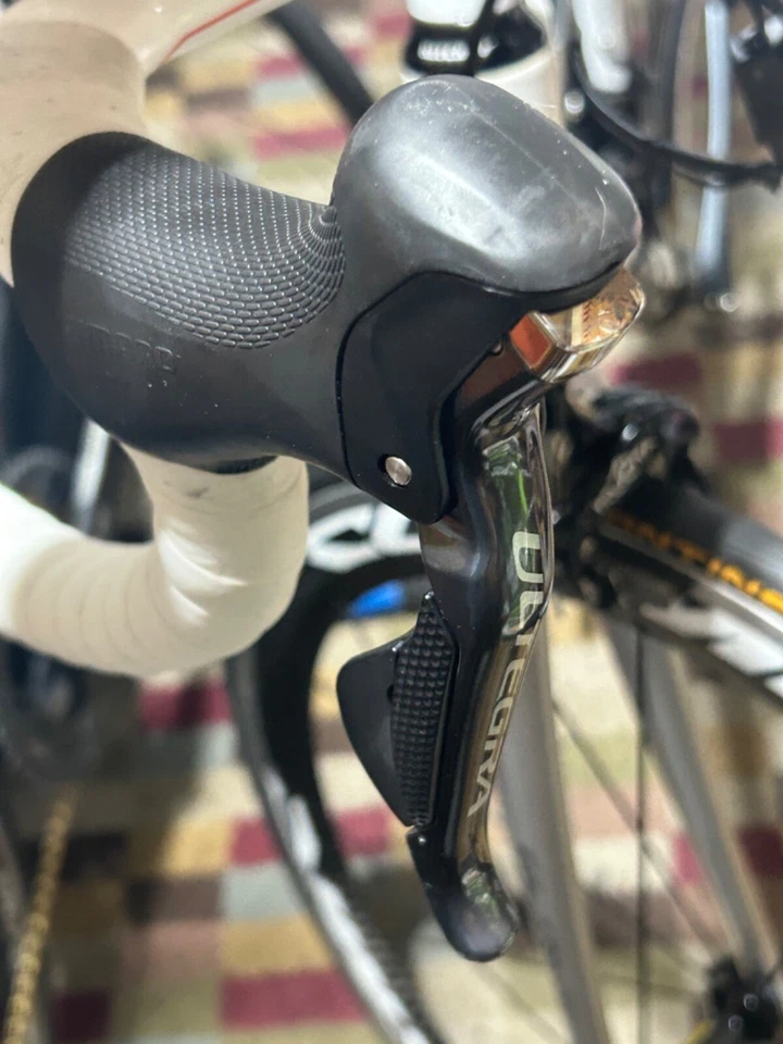 BICICLETA - WILIER TRIESTINA - STELLA - XS. - DI 2 - POCO KILOMETRAJE Foto 4 de 4