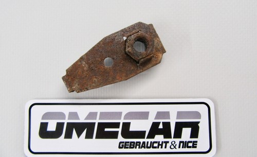 Halter Blech Mutter Schraube Bolzen Stoßdämpfer Hinterachse VW Golf 2