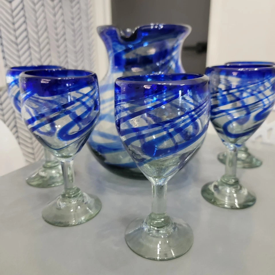Jarra de vino/margarita 5 copas de vino/margaritas azul remolino jarra de 4,5 cuartos de galón Foto 4 de 4